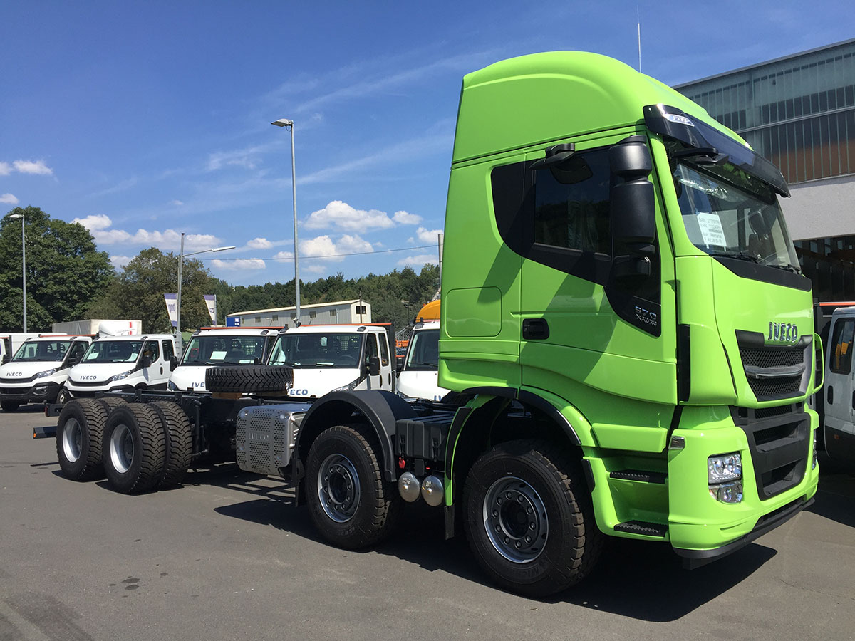 IVECO X-Way 570